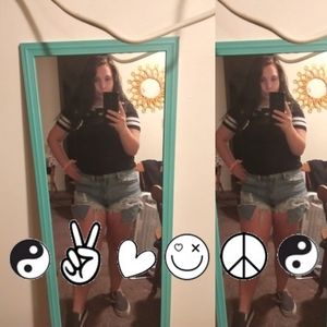 Meet your Posher, Maya